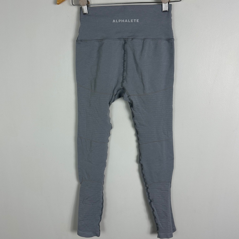 Alphalete Grey Compression Amplify Leggings Womens Size Medium Activewear Pants‎ - Picture 3 of 16